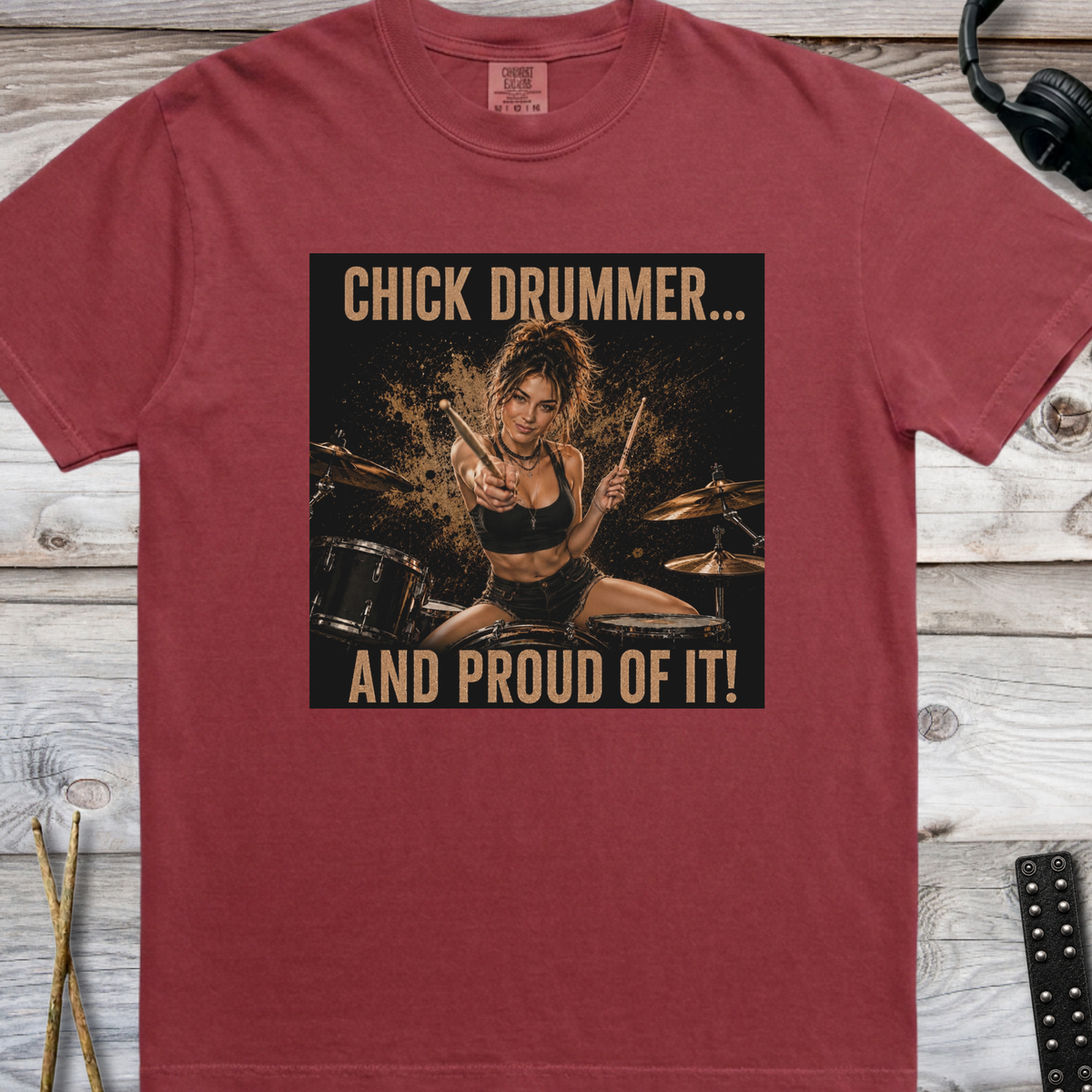Chick drummer and proud of it - Premium Tee