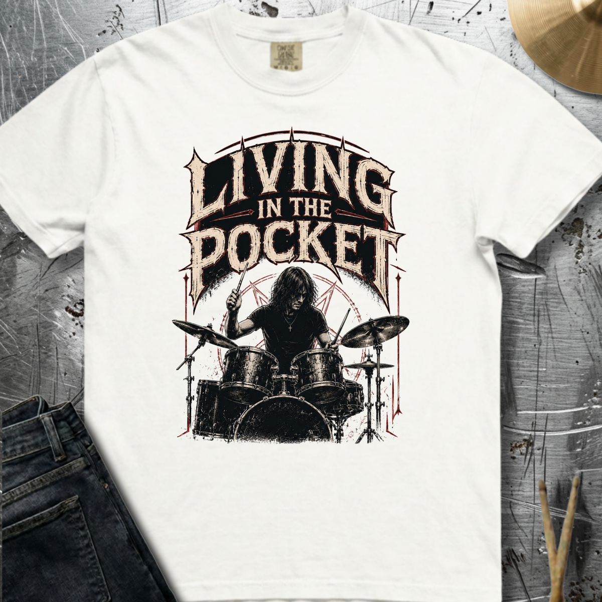 Living in pocket (metal) - Premium Tee