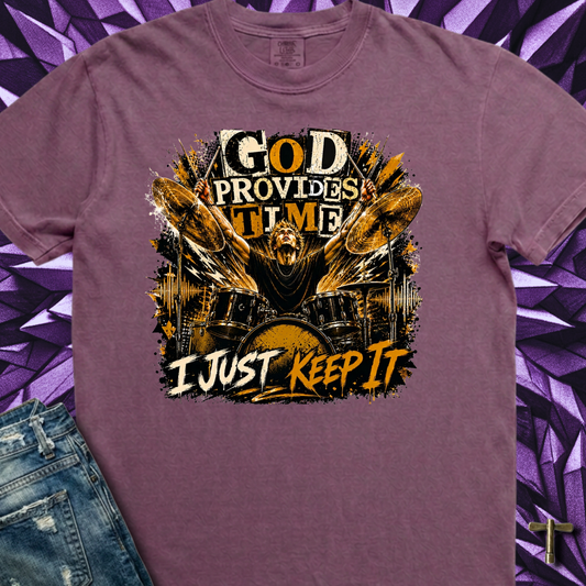 God provides time (gold) - Premium Tee