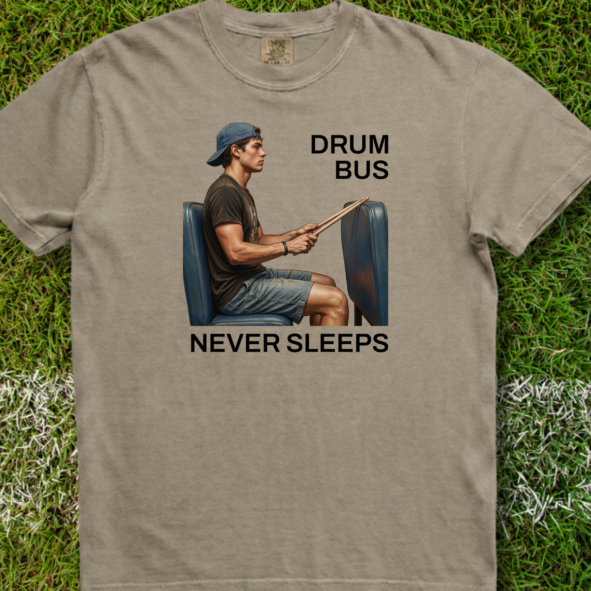 Drum bus never sleeps (version 1) - Premium Tee